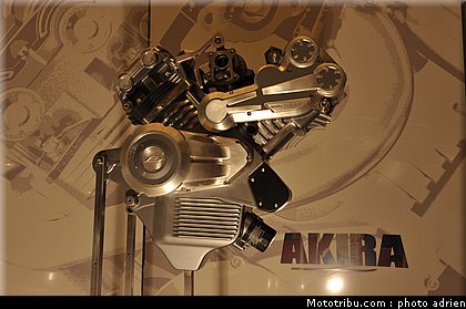 boxer_005_salon_de_la_moto_paris_2011.jpg