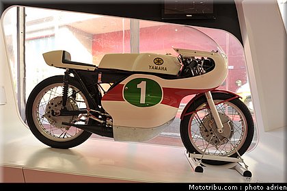 yamaha_gp_005_salon_de_la_moto_paris_2011.jpg
