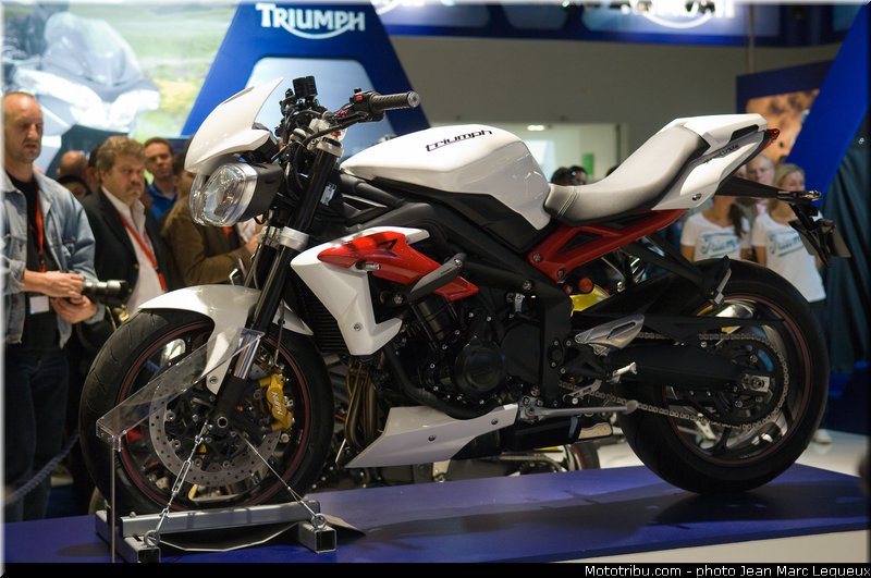 triumph_02_salon_intermot_cologne_2012
