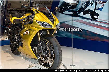 triumph_06_salon_intermot_cologne_2012.jpg