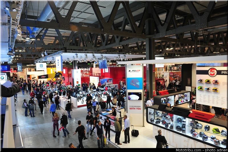 divers_002_salon_de_milan_eicma_2012