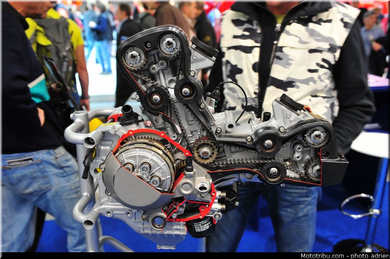 divers_055_salon_de_milan_eicma_2012