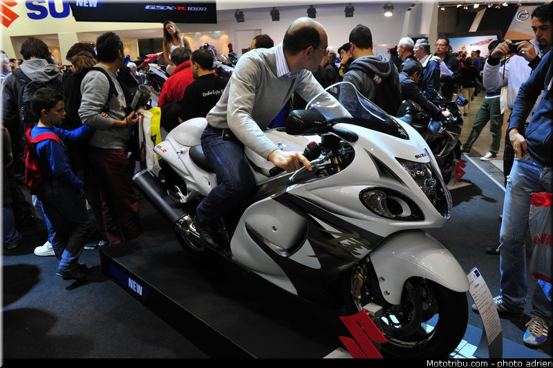suzuki_004_salon_de_milan_eicma_2012