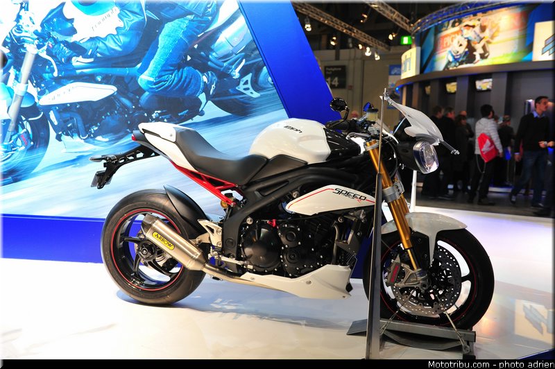 triumph_006_salon_de_milan_eicma_2012