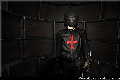 divers_007_salon_de_milan_eicma_2012.jpg