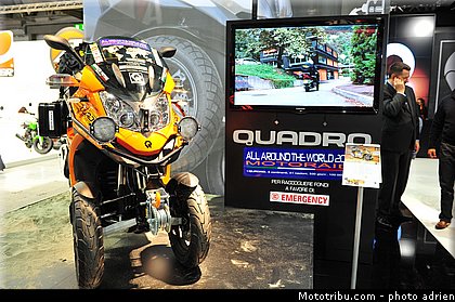 divers_016_salon_de_milan_eicma_2012.jpg