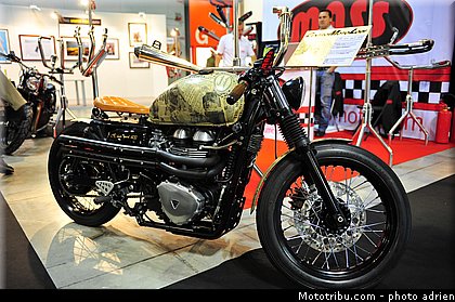 divers_031_salon_de_milan_eicma_2012.jpg