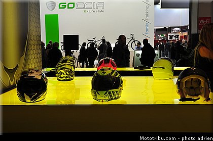 divers_036_salon_de_milan_eicma_2012.jpg