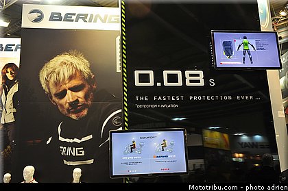 divers_044_salon_de_milan_eicma_2012.jpg