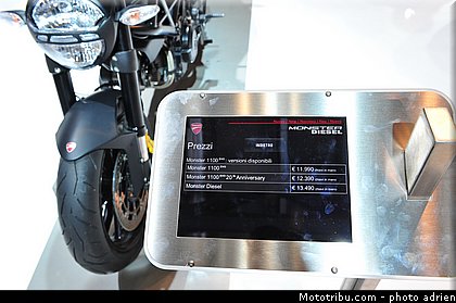 ducati_016_salon_de_milan_eicma_2012.jpg