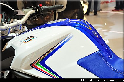 mvagusta_011_salon_de_milan_eicma_2012.jpg