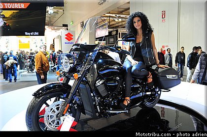 suzuki_008_salon_de_milan_eicma_2012.jpg
