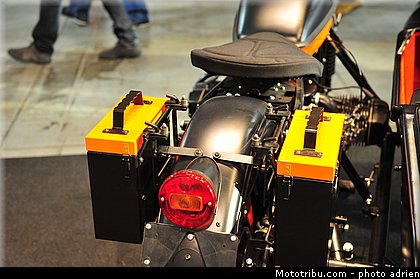 ural_006_salon_de_milan_eicma_2012.jpg