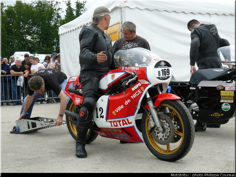 coupes_moto_legende_2010_0211