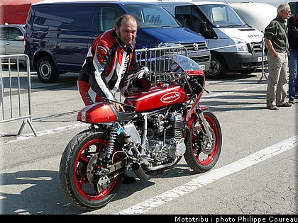 coupes_moto_legende_2010_0100.JPG
