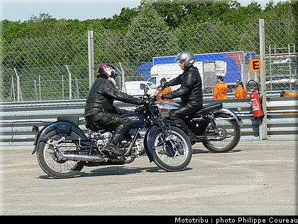 coupes_moto_legende_2010_0125.JPG