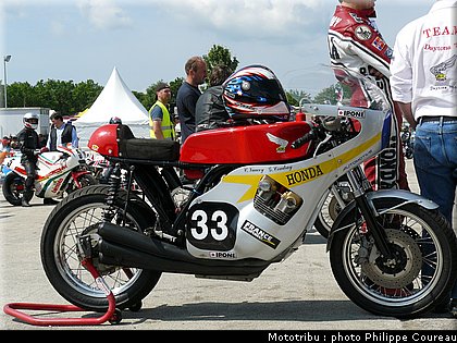 coupes_moto_legende_2010_0156.JPG