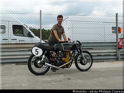 coupes_moto_legende_2010_0170.JPG