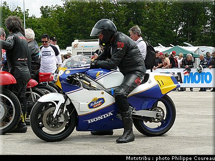 coupes_moto_legende_2010_0202.JPG