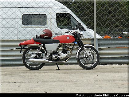 coupes_moto_legende_2010_0253.JPG