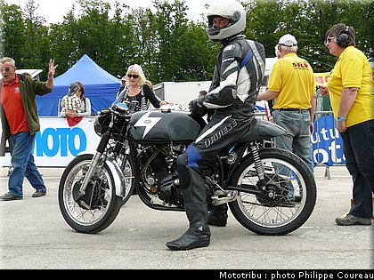 coupes_moto_legende_2010_0256.JPG