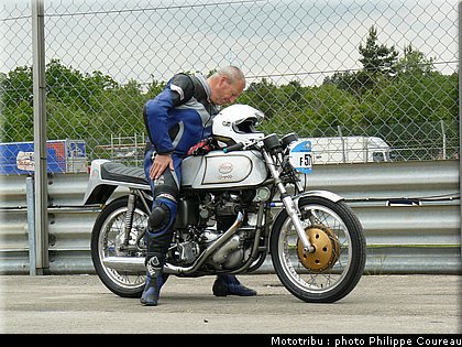coupes_moto_legende_2010_0271.JPG