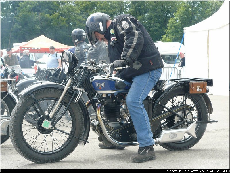 coupes_moto_legende_2011_0140