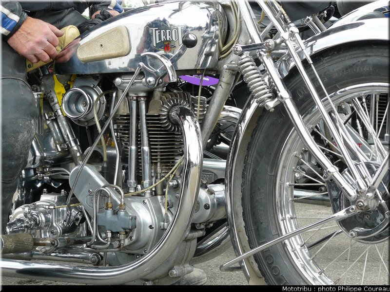 coupes_moto_legende_2011_0181