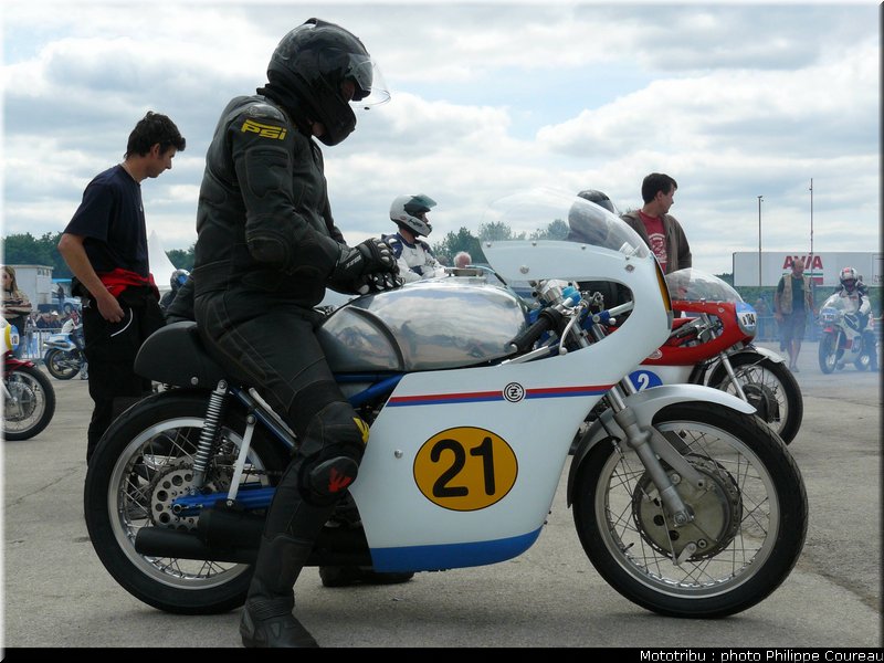 coupes_moto_legende_2011_0247