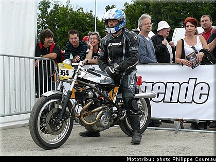 coupes_moto_legende_2011_0094.jpg