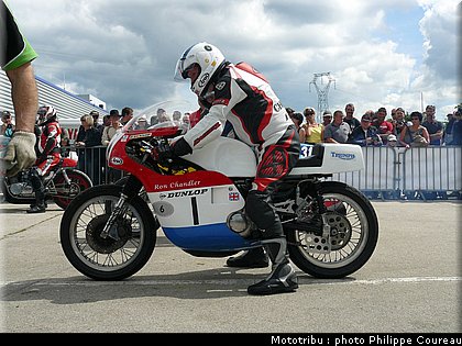 coupes_moto_legende_2011_0103.jpg