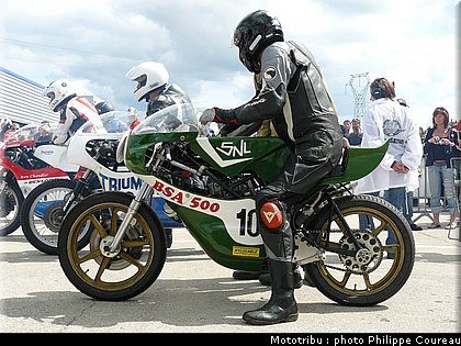 coupes_moto_legende_2011_0104.jpg