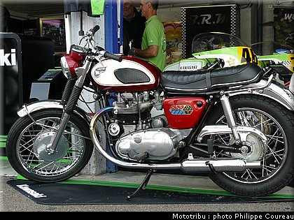 coupes_moto_legende_2011_0112.jpg