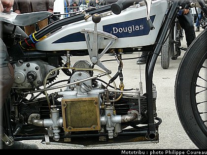 coupes_moto_legende_2011_0172.jpg
