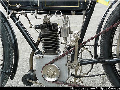 coupes_moto_legende_2011_0179.jpg