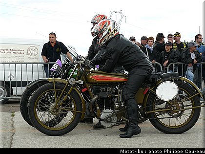 coupes_moto_legende_2011_0188.jpg