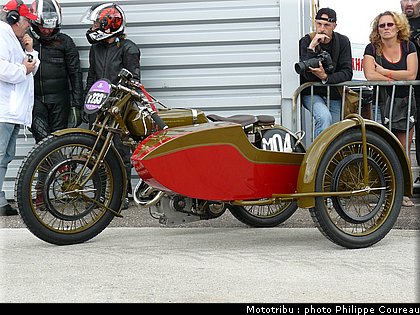 coupes_moto_legende_2011_0189.jpg