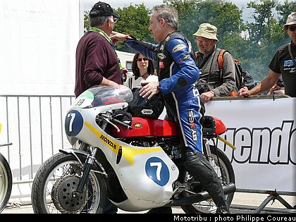 coupes_moto_legende_2011_0197.jpg