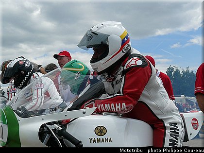 coupes_moto_legende_2011_0217.jpg