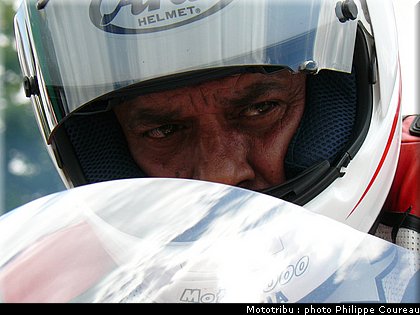 coupes_moto_legende_2011_0220.jpg