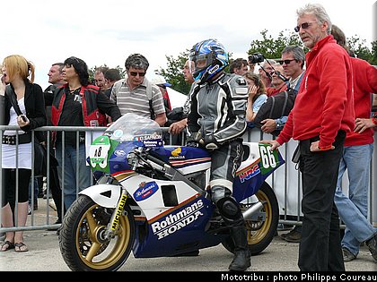 coupes_moto_legende_2011_0223.jpg
