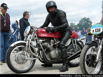coupes_moto_legende_2011_0239.jpg