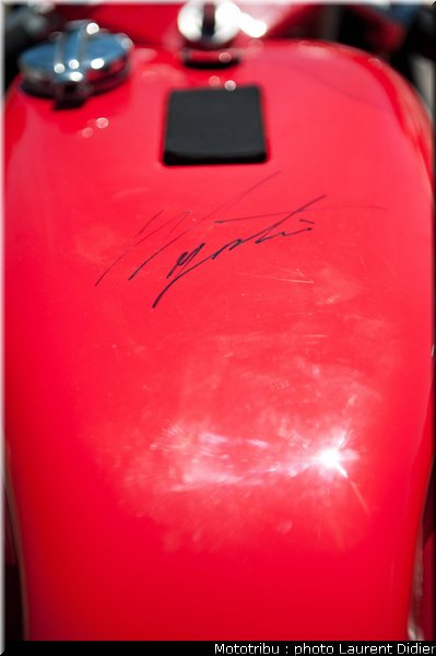 coupes_moto_legende_2011_paddock_0086