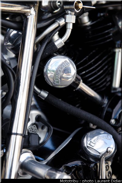 coupes_moto_legende_2011_paddock_0100
