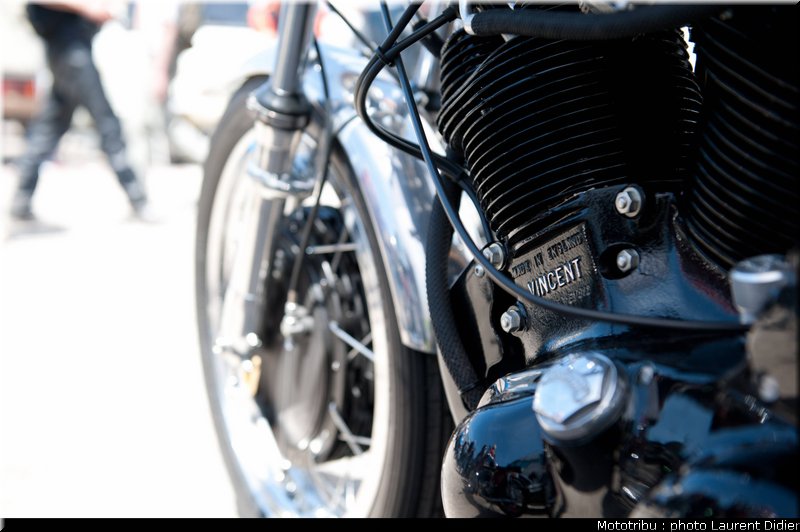 coupes_moto_legende_2011_paddock_0106
