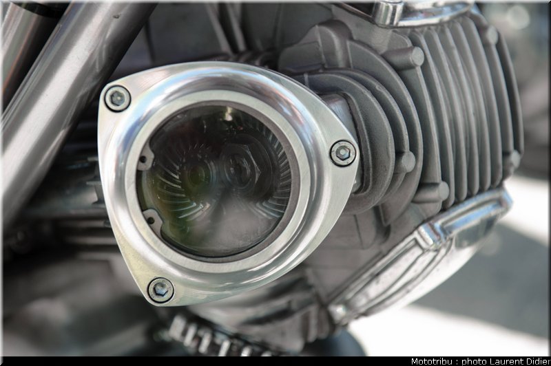 coupes_moto_legende_2011_paddock_0115