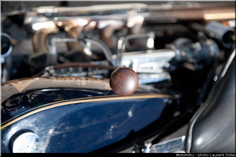 coupes_moto_legende_2011_paddock_0132