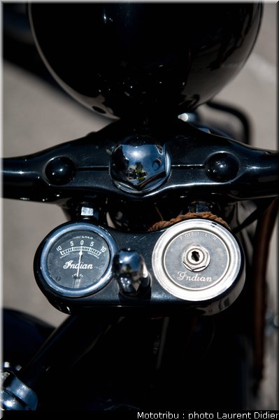 coupes_moto_legende_2011_paddock_0137