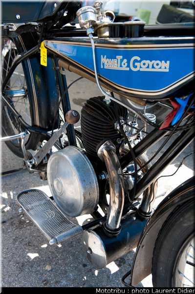 coupes_moto_legende_2011_paddock_0146
