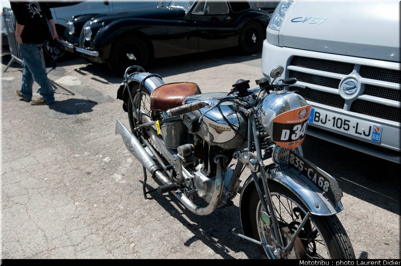 coupes_moto_legende_2011_paddock_0156